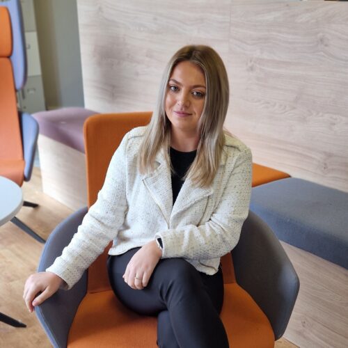 Paige Oliver | Accountant | MERJE